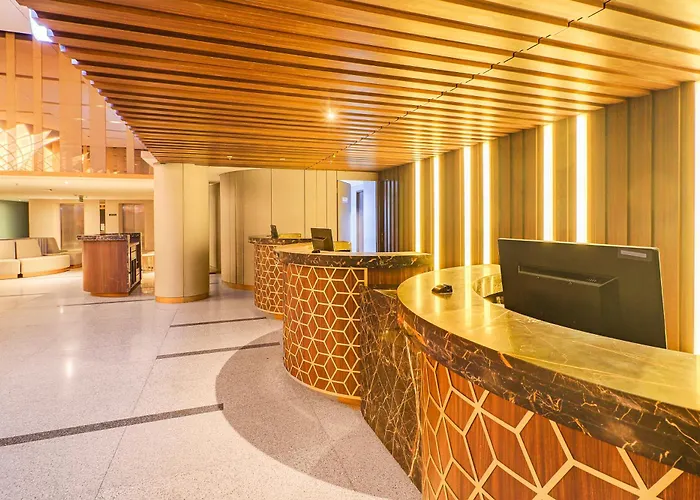 Checkmyguestt Arshika Sunset Road 4*
